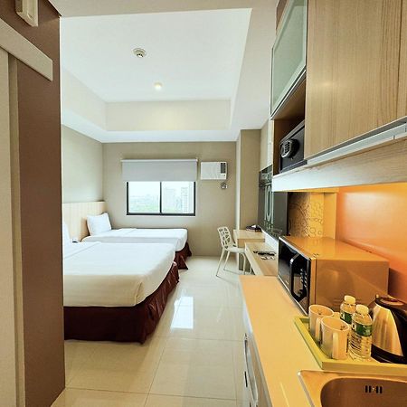Hotel101 - Fort Taguig Εξωτερικό φωτογραφία